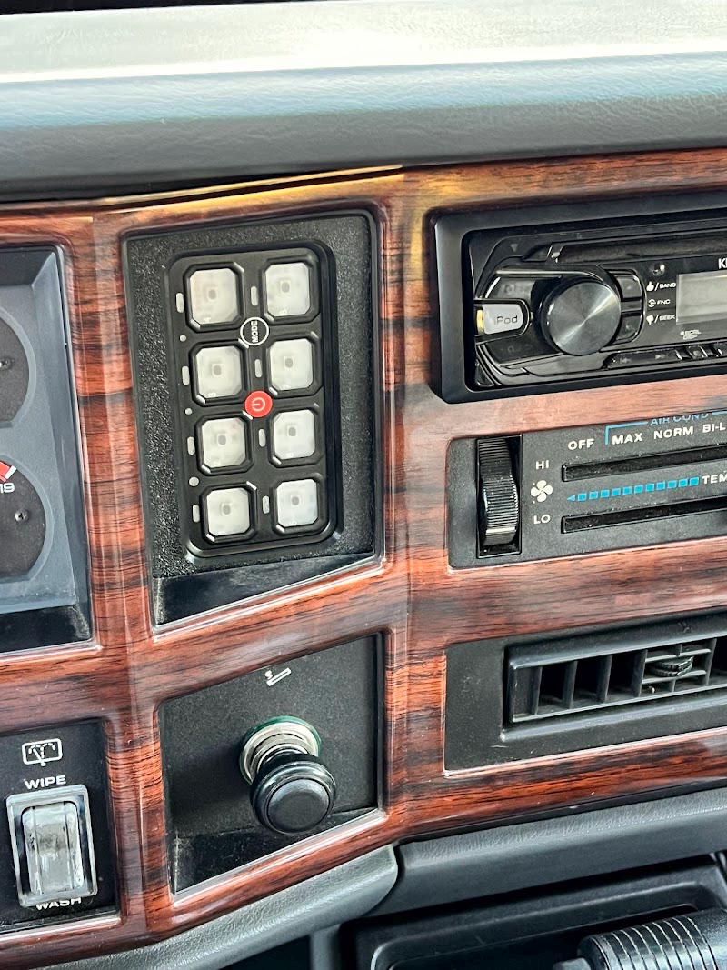 Panel Mount - 8 Gang Switch