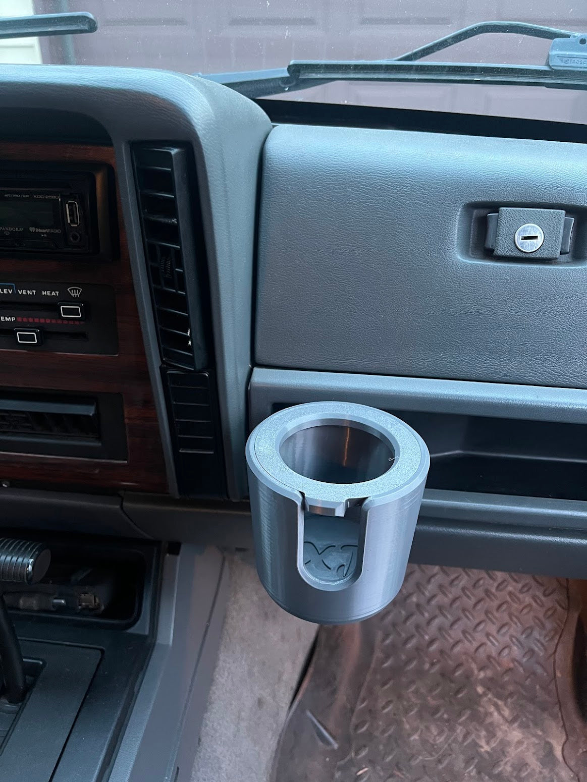 Single Cup Holder