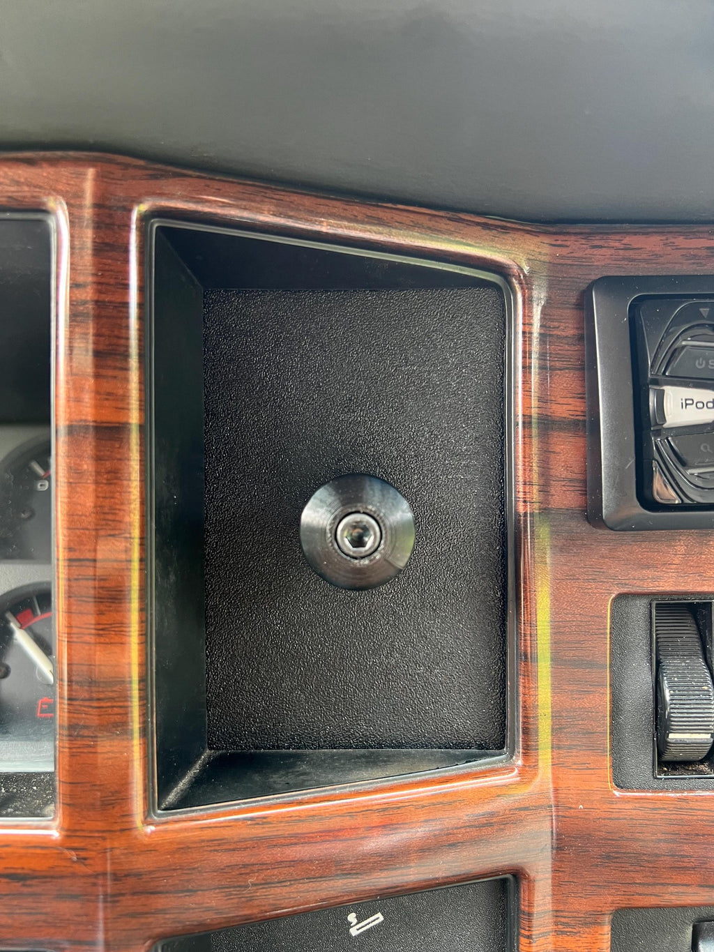 Panel Ball Mount - Ram Mount Size B (1" Ball)